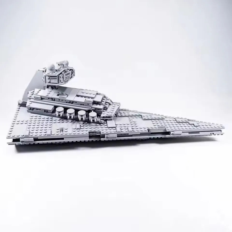 New MOC Cosmic Fighter Spaceship Model Building Blocks Ornament for Children and Boys as a Holiday Gift
