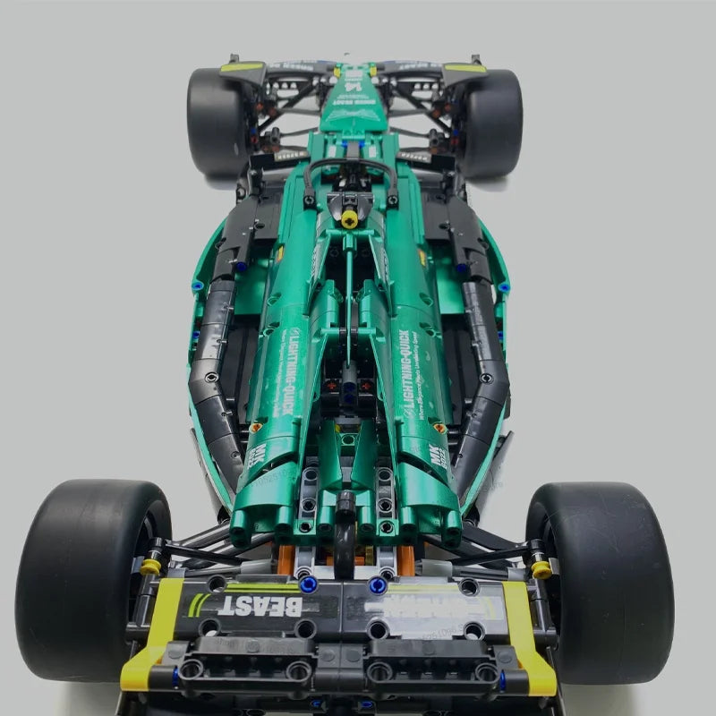 Aston Martin AMR25 F1 Blocos 1912 Peças - Carro de Corrida 1:8 | Blockz